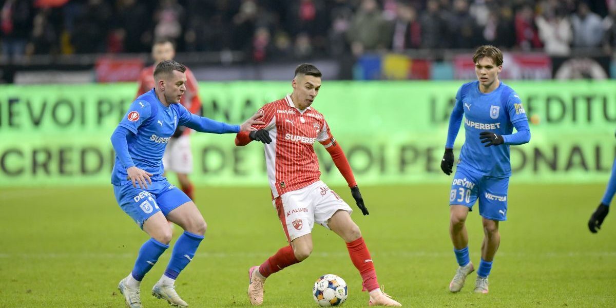 Sezonul regulat al Superligii 2025-2026 s-a încheiat, iar programul play-off-ului este acum oficial stabilit, odată cu ultimul fluier de la meciul CFR Cluj – Dinamo, încheiat cu victoria ardelenilor, scor 2-0