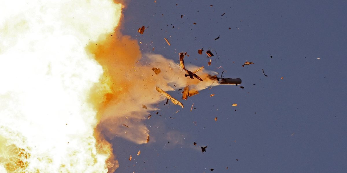 Acord istoric între Arabia Saudită și Ucraina pentru achiziția de rachete interceptoare O potențială schimbare majoră în reconfigurarea fluxurilor de armament în Orientul Mijlociu și Estul Europei pare să fie în prag de a deveni realitate, după ce o companie de armament saudită a semnat un acord pentru cumpărarea unor rachete interceptoare fabricate în Ucraina