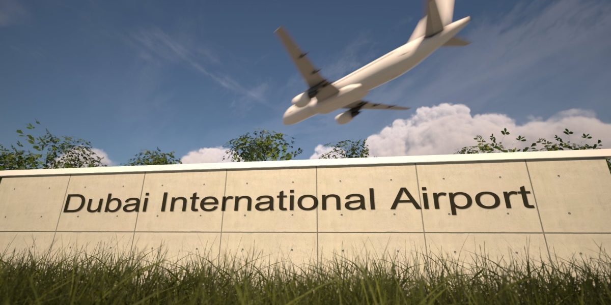 Tensiuni în creștere la Dubai: drone iraniene cauzează răni și perturbă traficul aerian După o serie de incidente repetate în ultimele zile, Aeroportul Internațional din Dubai se confruntă din nou cu o situație critică cauzată de drone iraniene, care au fost vizate în special săptămâna aceasta