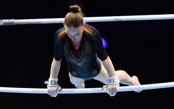 Jordan Chiles învinge clar pe Ana Bărbosu după retragerea medaliei, nota 10