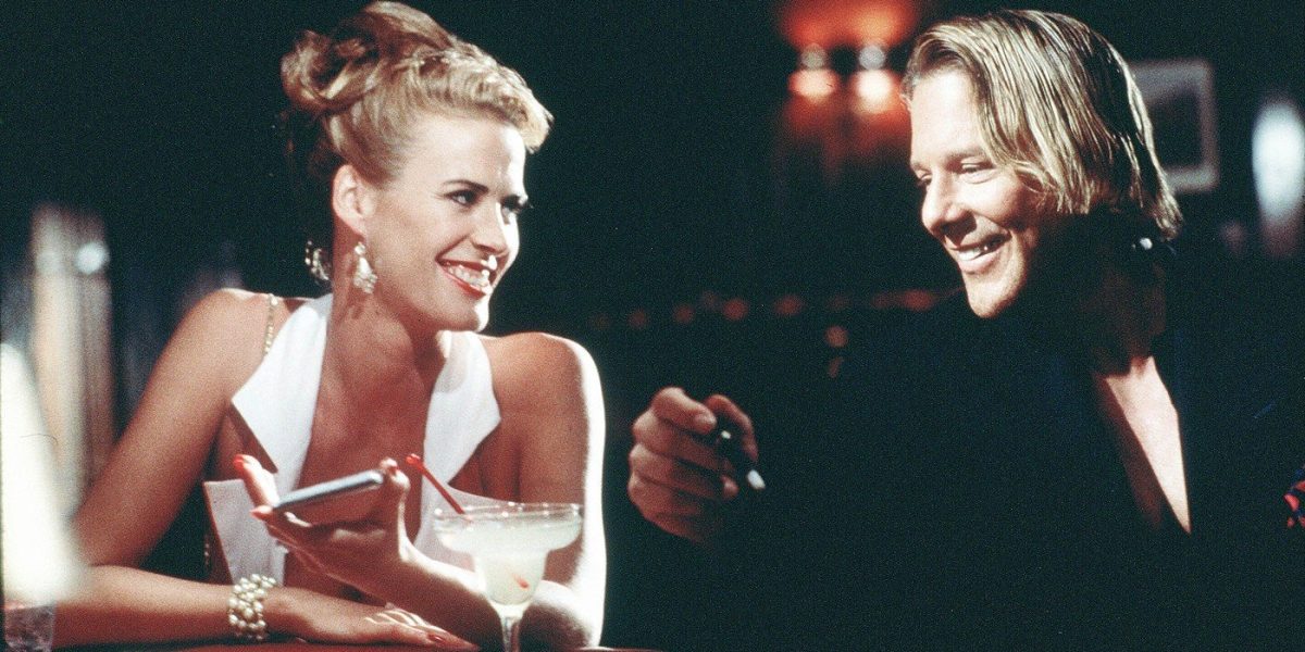 Actrița și modelul Annabel Schofield, cunoscută publicului din întreaga lume pentru interpretarea personajului Laurel Ellis în serialul iconic „Dallas”, a încetat din viață la vârsta de 62 de ani, după o luptă crâncenă cu cancerul