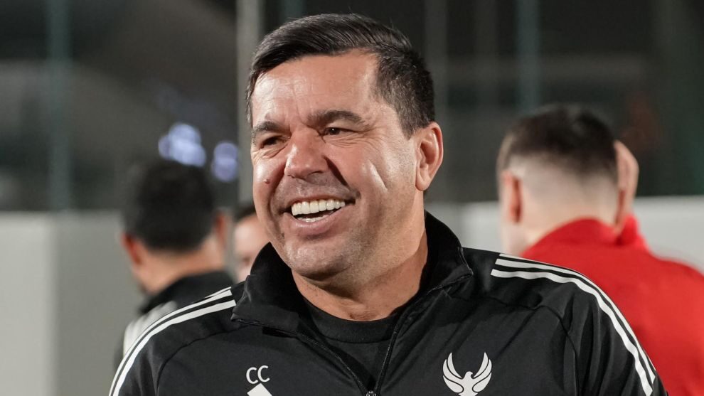 Cosmin Contra rămâne la Al-Arabi până în 2028 și primește o mărire semnificativă a salariului Decizia de prelungire a contractului lui Cosmin Contra cu Al-Arabi a fost oficializată, după ce anunțul a fost făcut public de către club, confirmând astfel ceea ce se știa încă de la finalul anului trecut