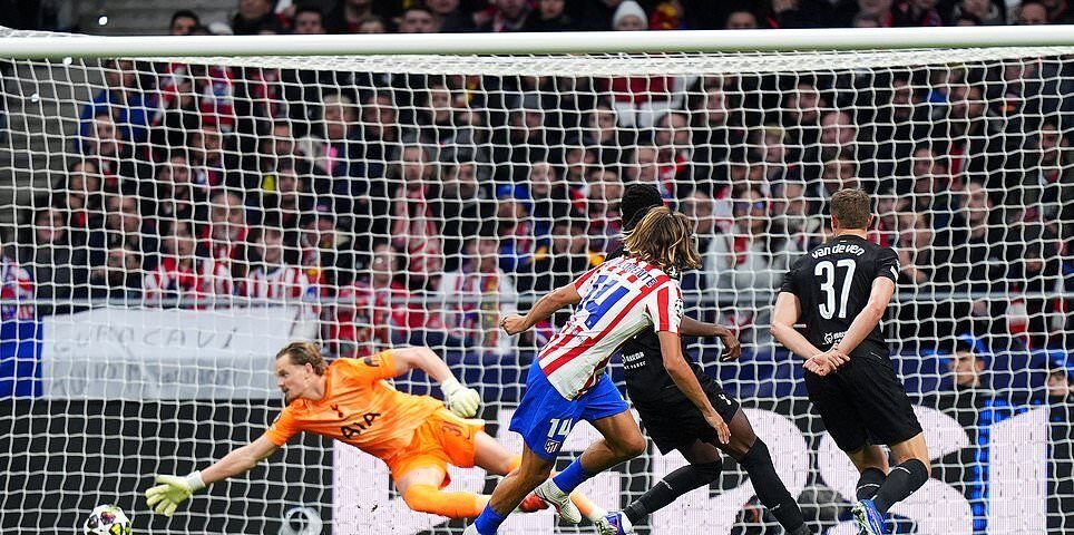 Atletico Madrid a învins Tottenham Hotspur cu scorul de 2-1 în meciul de deschidere al fazei grupelor din Liga Campionilor, disputat miercuri seara pe stadionul Wanda Metropolitano