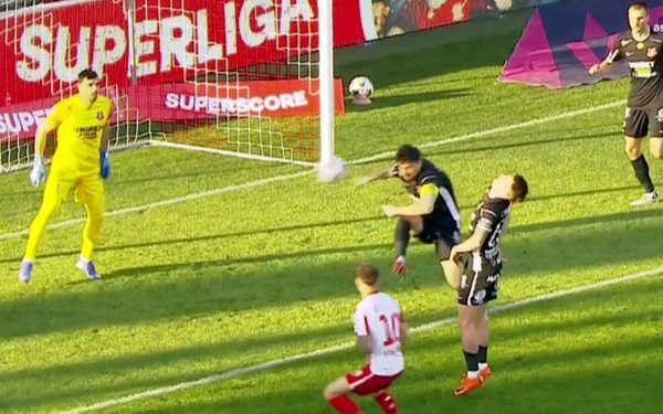 Autogol epic în UTA-Hermannstadt, faza va rămâne în istorie