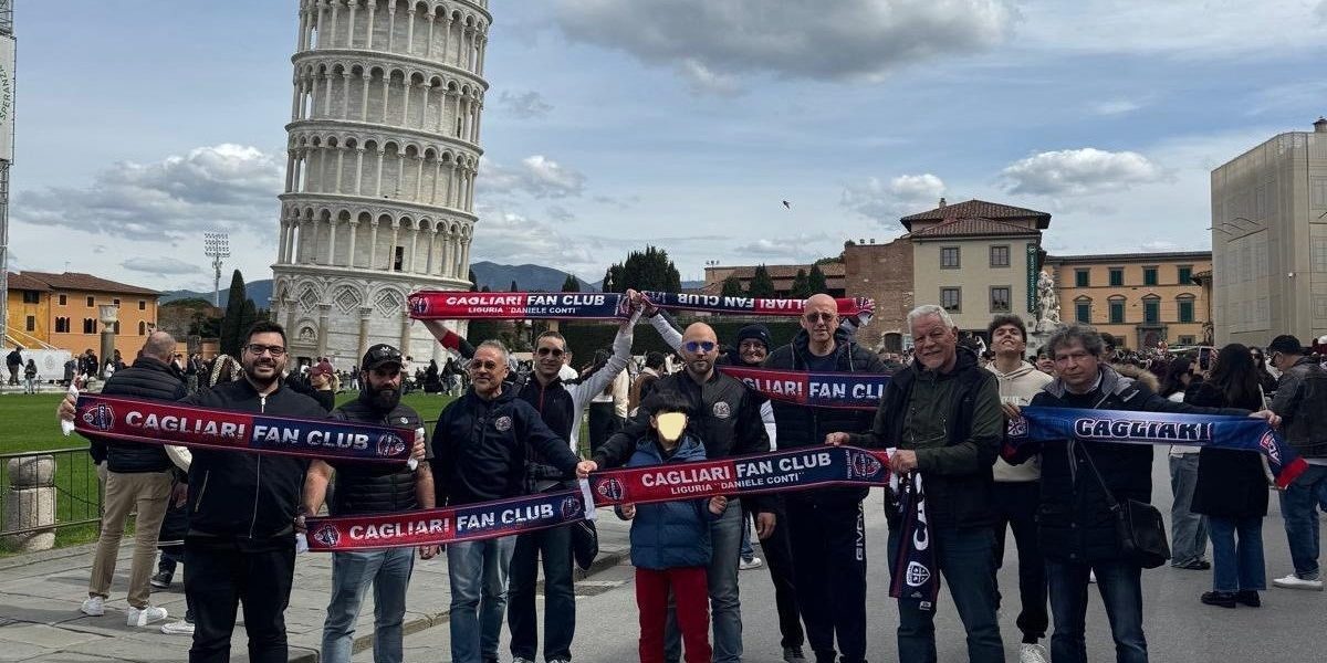 Aventura în Pisa a suporterilor sardi: mii de fani din Italia, în nebunie
