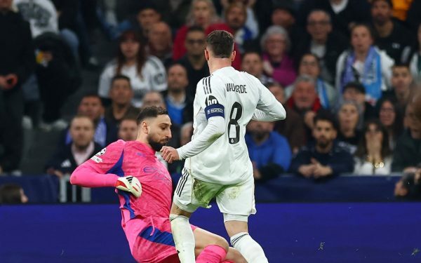 Real Madrid și Manchester City se înfruntă în semifinala Ligii Campionilor într-un duel de contraste: tradiție versus modernitate, inamicul inerent al logicii O confruntare așteptată cu sufletul la gură, în care “corazon contra cabeza” devine mai mult decât o expresie, ci o realitate palpabilă pe terenul de fotbal
