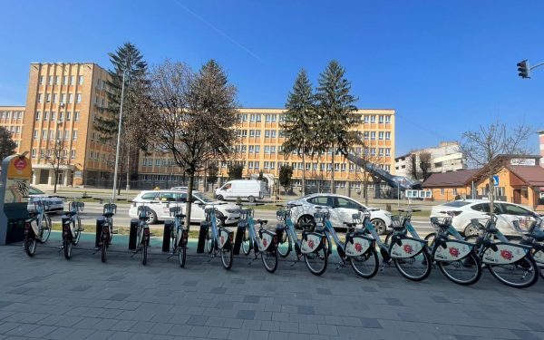 Alba Iulia va beneficia de un sistem modern de biciclete inteligente, odată cu lansarea a 300 de unități noi, finanțate din fonduri europene