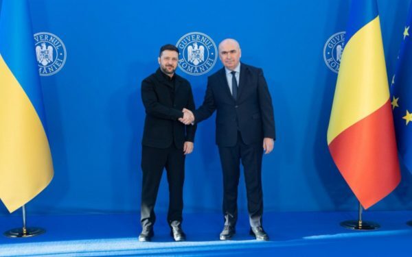 România și Ucraina întăresc colaborarea strategică într-un moment crucial pentru regiune Palatul Victoria a găzduit, într-o zi importantă în contextul crizei din Ucraina, o întâlnire de înalt nivel între premierul Ilie Bolojan și președintele Ucrainei, Volodimir Zelenski