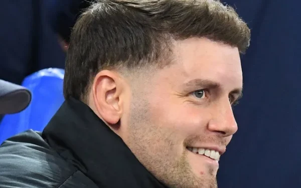 Liverpool revine în forță în Premier League după performanța impresionantă din Europa, urmând să joace sâmbătă la amiază în partida cu Brighton & Hove Albion, disputată pe stadionul amfitrion al Seagullilor, Amex Stadium