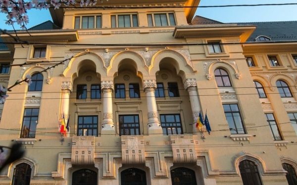 Proiectul bugetului de stat pentru 2026: o construcție fragilă în calea reformei locale Anul viitor va aduce, cel puțin în formalitate, oDată cu prezentarea bugetului, o fundă pentru o serie de reforme îndelung amânate în administrația locală a Bucureștiului