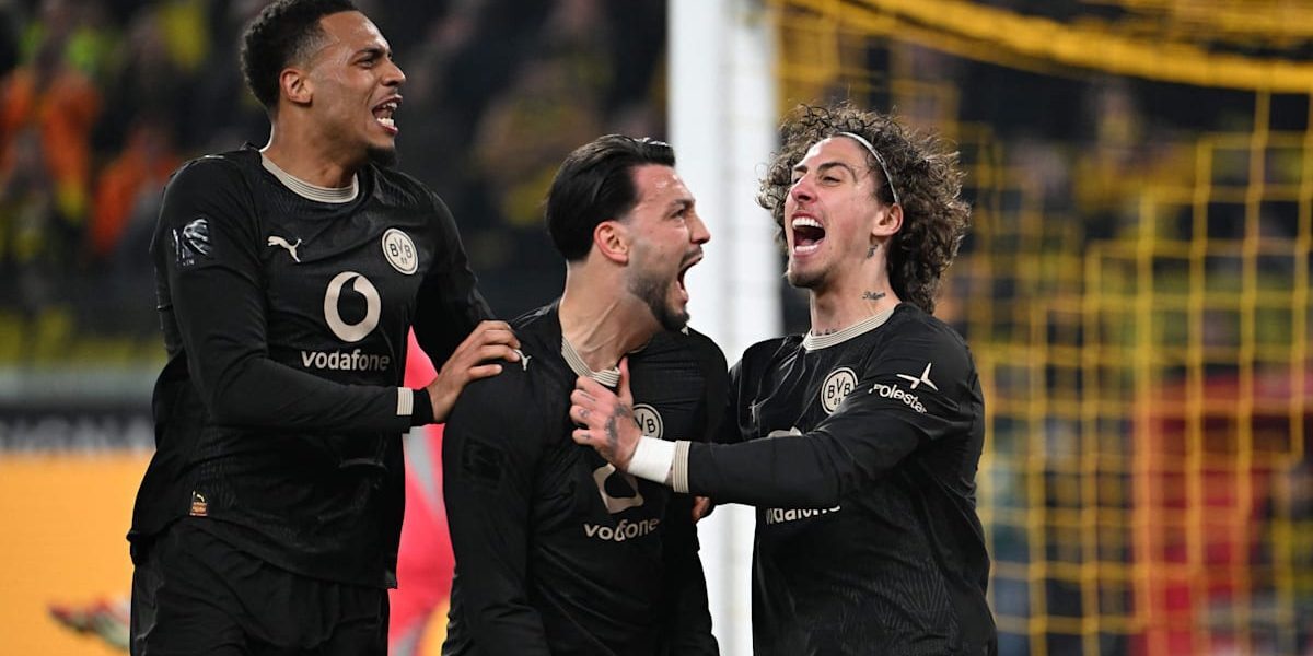 Borussia Dortmund a evitat o înfrângere zdrobitoare în ultimul meci din Bundesliga, reușind să întoarcă rezultatul în ultimele minute ale meciului împotriva lui Hamburg SV, scor final 3-2
