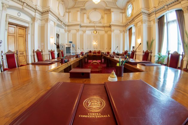 Blocul Național Sindical atacă la CCR modificările din ordonanța privind reducerea cheltuielilor publice Organizația sindicală Blocul Național Sindical (BNS) a depus oficial, astăzi, la Curtea Constituțională a României, un demers menit să conteste constituționalitatea unor prevederi din Ordonanța de urgență nr