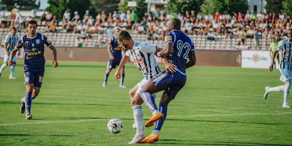 FC Universitatea Cluj își începe turneul de deplasări din play-off cu o partidă crucială pe terenul celor de la FC Argeș