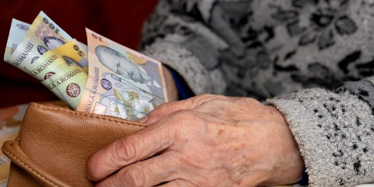 Cât costă un an de vechime în 2026? O reformă radicală a formulei de calcul a vechimii Din anul viitor, sistemul de calcul al vechimii va suferi schimbări majore, iar impactul asupra pensiilor și drepturilor sociale va fi semnificativ