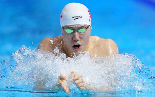 Yu Zidi, fenomenul natației mondiale, la doar 13 ani, apreciază premiile Laureus pentru revelația anului Vara anului 2025 a fost un moment definitoriu pentru natația mondială, marcând ascensiunea unei tinere sportive care, pe atunci, nici nu împlinise 13 ani