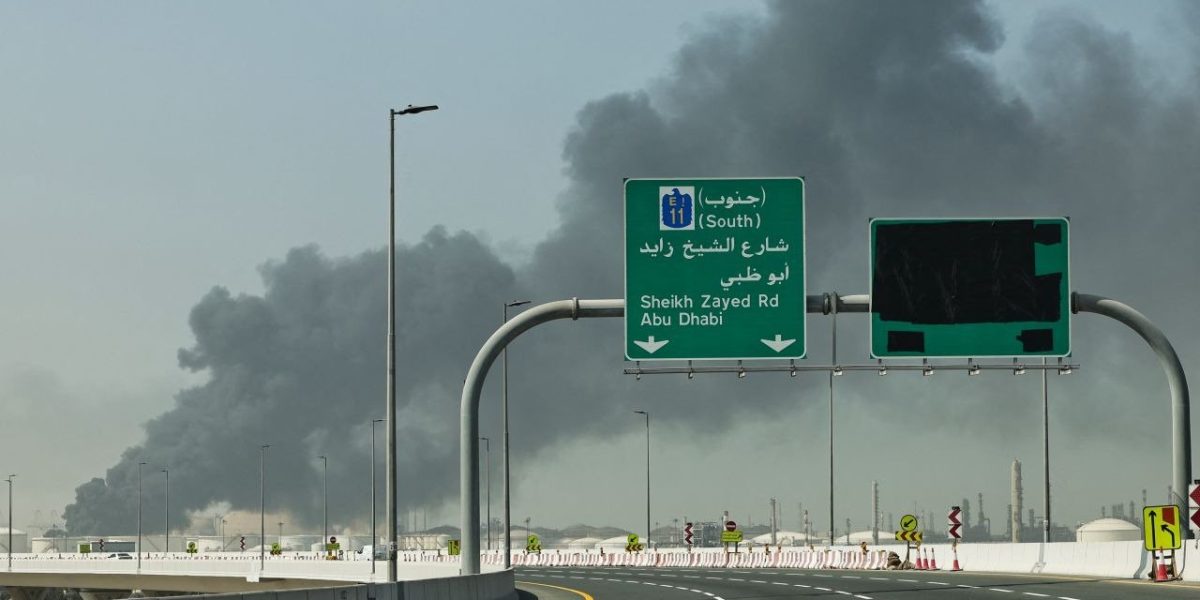 Cei o sută de copii români blocați în Dubai în condiții de tensiune crescută au fost în sfârșit aduși înapoi acasă, după zile dificile marcate de incertitudine și speranțe amestecate pentru familiile lor