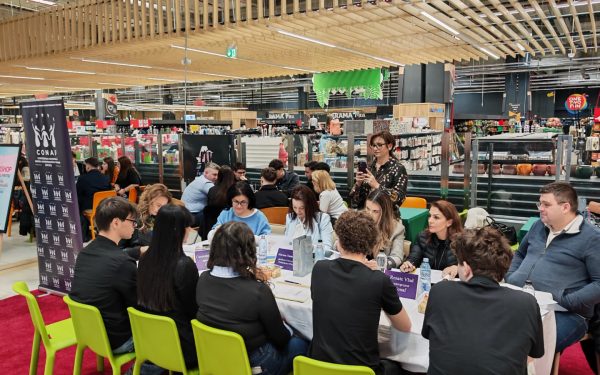 Weekendul trecut, Pitești a devenit centru de inspirație și educație antreprenorială prin găzduirea evenimentului „Maratonul pentru Educație Antreprenorială”, un proiect organizat de Confederația Națională pentru Antreprenoriat Feminin (CONAF)