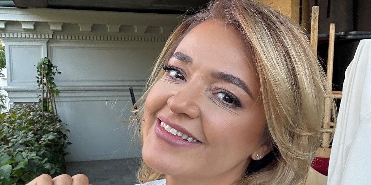 Cristina Bâtlan, cunoscută în showbizul românesc ca jurată la „Imperiul Leilor”, își surprinde din nou admiratorii, însă de această dată printr-un detaliu intim și subtil: apartamentul său, amenajat în stil japonez