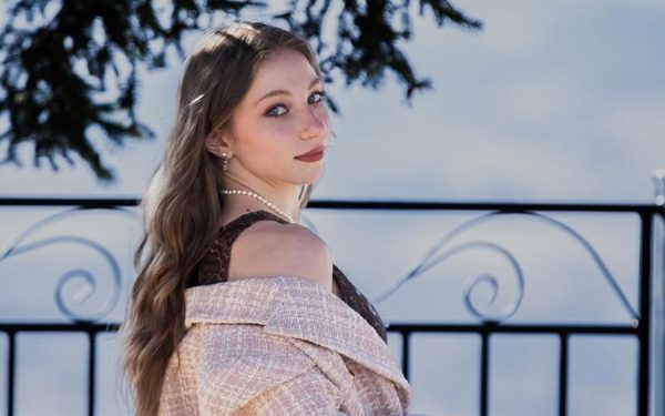 Ana Bărbosu, visul american devenit realitate: bursă de 100.000 de dolari și carieră promițătoare la Stanford Ana Bărbosu, una dintre cele mai promițătoare gimnaste din România, își trăiește visul american după ce a primit o bursă generoasă de 100.000 de dolari de la Universitatea Stanford