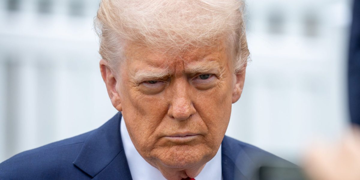 În temporara scenă geopoliticală dominată de decizii militare și schimbări de orientare, recentul val de sondaje indică o îngrijorare crescândă în rândul americanilor privind siguranța națională