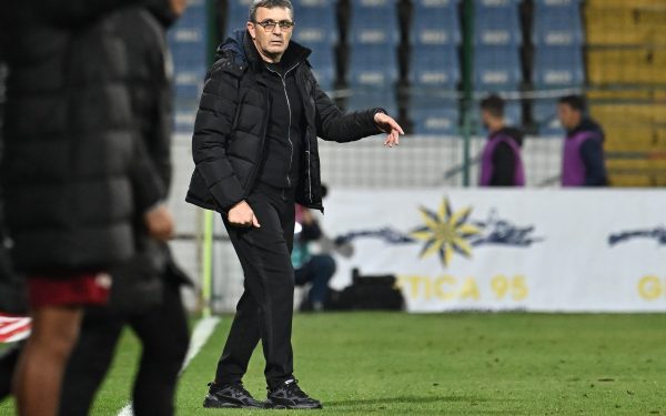 Egalitate dramatică pe „Ilie Oană”: Petrolul și Csikszereda împart punctele în duelul din etapa a 29-a a SuperLigii Petrolul Ploiești și FK Csikszereda au oferit duminică un meci palpitant pe stadionul „Ilie Oană”, în cadrul etapei a 29-a din SuperLigă, terminând la egalitate, scor 1-1