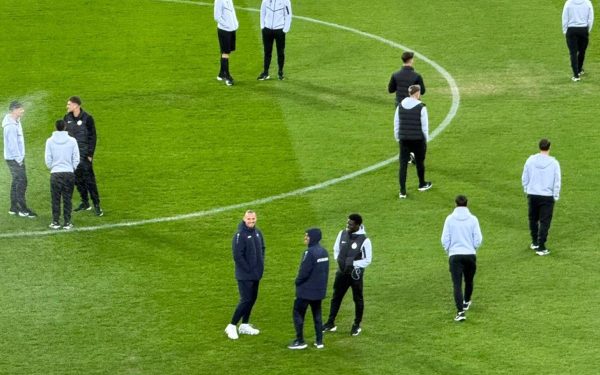 FCSB și Metaloglobus se întâlnesc de la ora 20:30 pe Arena Națională, într-un meci crucial din prima etapă a play-out-ului Ligii 1, duel retransmis în direct pe PrimaSport 1 și DigiSport 1