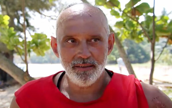 Fostul portar Florin Prunea a fost eliminat brusc și emoționant din show-ul de televiziune „Desafio”, difuzat de PRO TV, lăsând în urmă lacrimi și o impresie profundă atât pentru colegi, cât și pentru telespectatori