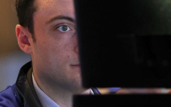 Futures Dow, S&P 500, Nasdaq urcă înainte de săptămâna scurtă cu datele despre locuri de muncă și incertitudini din război