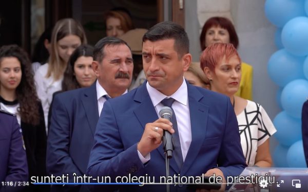 Edupedu.ro a câștigat procesul împotriva lui George Simion, care a pierdut după ce a fost acuzat de folosirea tinerilor în propaganda politică