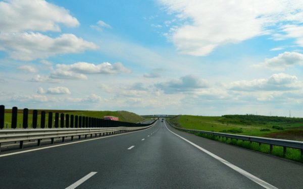 Guvernul primește 500 milioane € de la BEI pentru Autostrada Sibiu-Pitești, finalizare în 2025