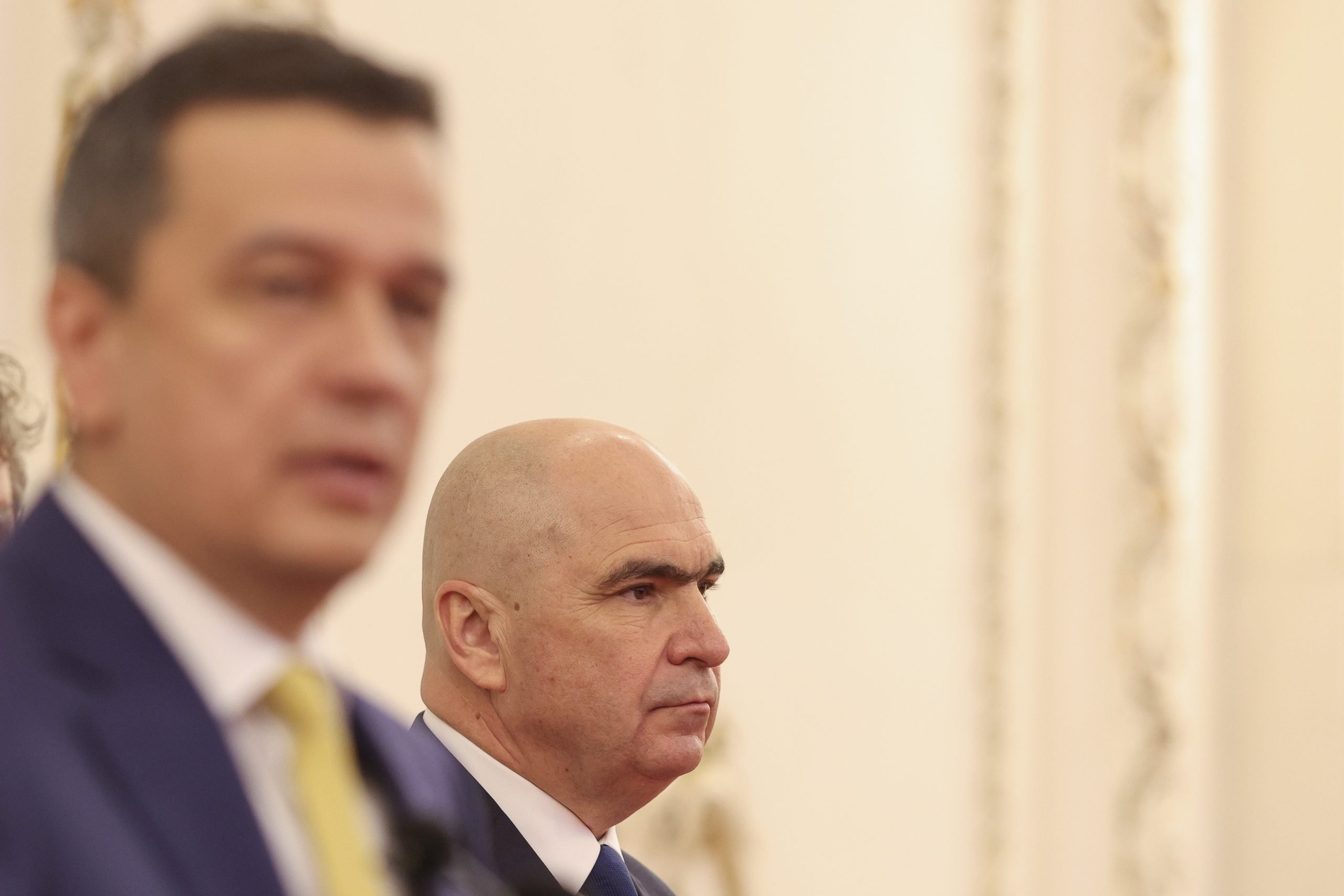 PSD acuză premierul Bolojan că blochează negocierile pentru bugetul național Negocierile pentru omogenizarea bugetului național au intrat într-o zonă de tensiune după ce social-democrații au acuzat premierul Ilie Bolojan de blocaj