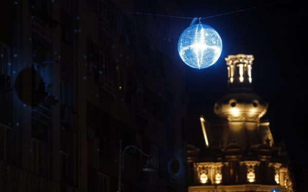 Primăvara începe să dea semne de revenire, iar orașul se pregătește pentru un vârtej de evenimente culturale și artistice care promit să reîmprospăteze scena bucureșteană