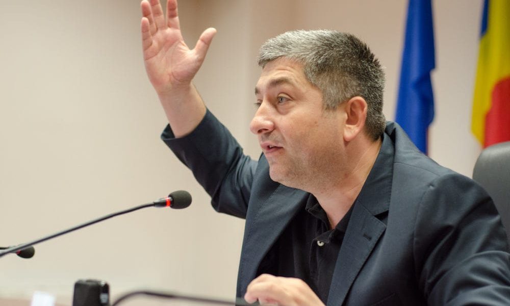 Consiliul Județean Cluj: 30% reducere de personal, echivalent cu 100 de angajați, și solicitare de înscriere a posturilor în programul Guvernului