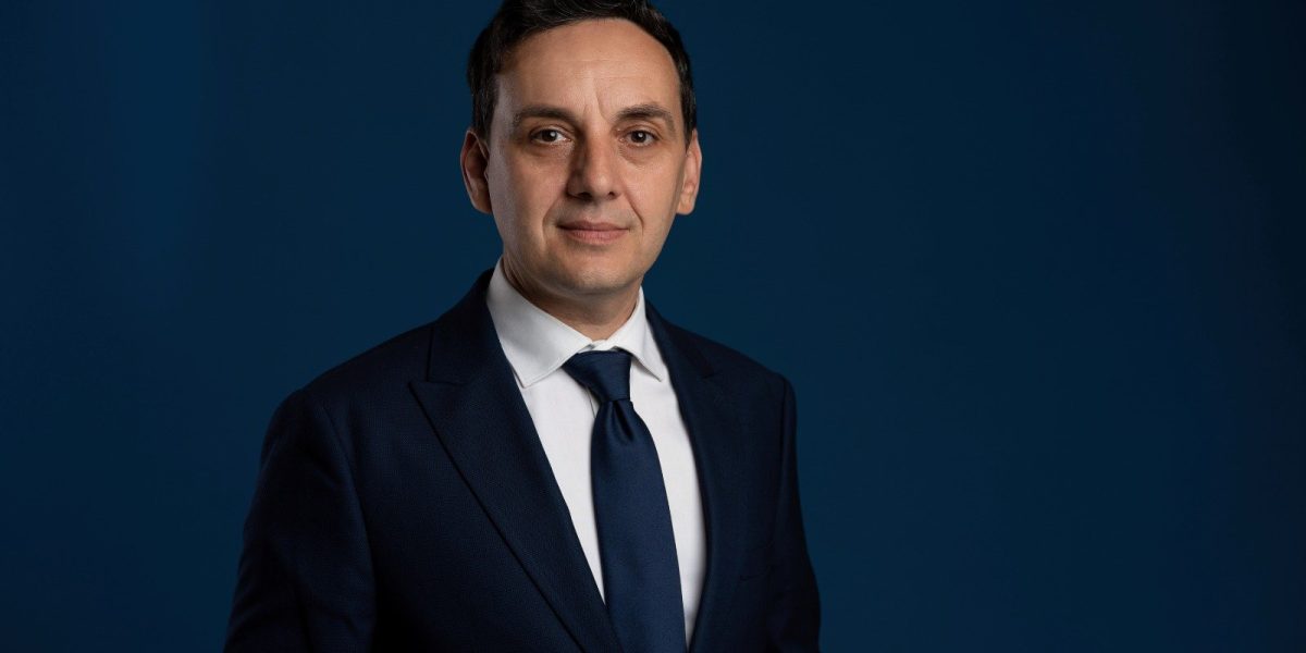 Criza de încredere și tensiunile dintre instituțiile statului indică un fapt nemilos: mecanismele fundamentale ale democrației românești sunt în picaj