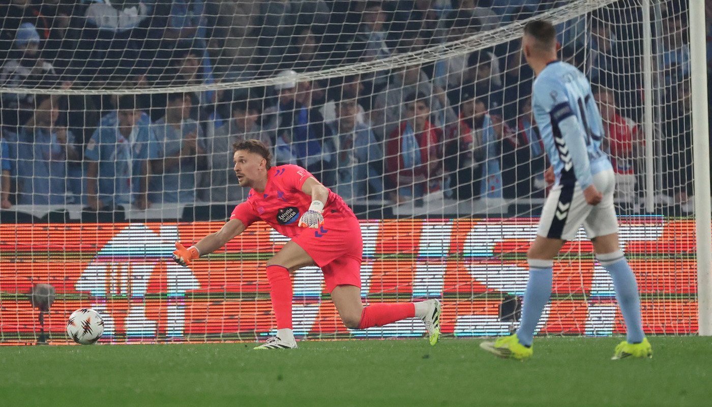 Gafă memorabilă a portarului Ionuț Radu în meciul Celta Vigo – Lyon, în timp ce spaniolii critică dur Internaționalul român Ionuț Radu s-a aflat în centrul unei situații incredibile în timpul partidei dintre Celta Vigo și Olympique Lyon, din cadrul optimilor de finală ale Europa League