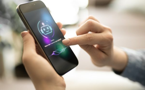 Un studiu recent publicat în prestigioasa revistă Nature Medicine scoate în evidență o problemă majoră legată de utilizarea tehnologiei în domeniul sănătății: capacitatea limitată a chatbot-ului ChatGPT Health de a recunoaște gravitatea unor situații medicale și de a răspunde în mod adecvat în fața unor probleme urgente