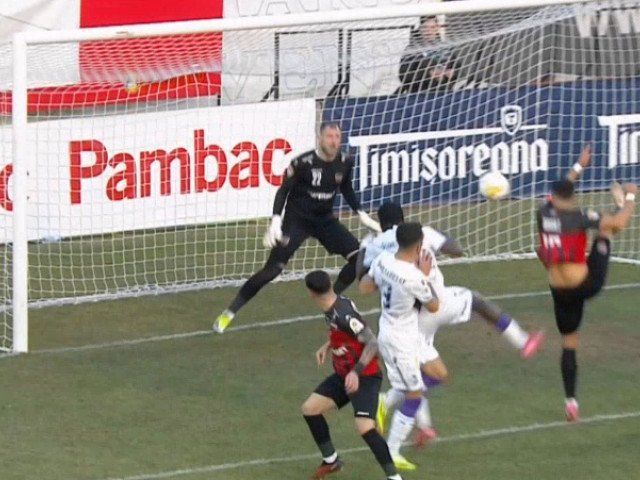 Gloria Bistrița a obținut ieri o victorie esențială în campionat, învingând Argus Pitești cu scorul de 1-0, într-un meci disputat pe teren propriu