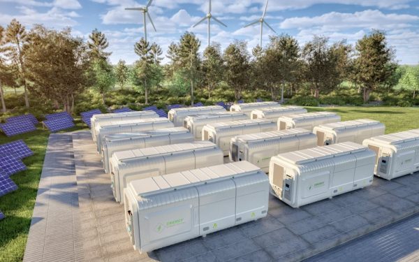 România primește un impuls semnificativ în tranziția sa energetică, după ce Uniunea Europeană a aprobat o schemă de sprijin în valoare de 150 de milioane de euro destinată dezvoltării sistemelor de stocare a energiei electrice