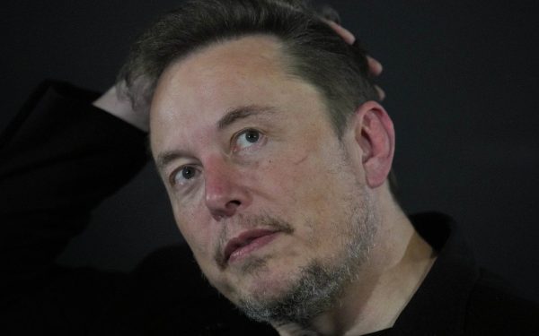 Elon Musk, cel mai influent antreprenor tehnologic și CEO al Tesla și SpaceX, a ajuns în mijlocul unui scandal de amploare, fiind chemat să depună mărturie într-un proces care atrage atenția întregii industrii financiare și investiționale