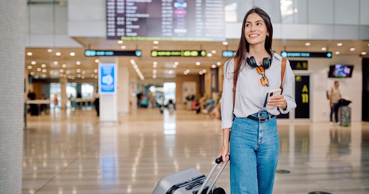 Parlamentul European a adoptat joi o nouă legislație menită să întărească protecția pasagerilor și turiștilor, răspunzând la creșterea nemulțumirilor generate de falimentele repetate din sectorul turistic și de problemele apărute în timpul pandemiei de COVID-19