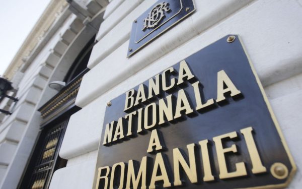 Banca Națională a României își revizuiește înapoi perspectivele inflației, semnalând o posibilă agravare a evoluției acesteia în următoarele luni