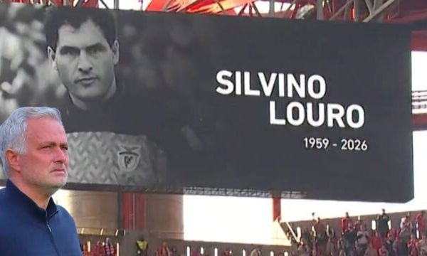 Jucătorul emblematic Silvino Loro, membru de lungă durată al echipei tehnice a lui Jose Mourinho, a încetat din viață joi, după o luptă îndelungată cu o boală severă