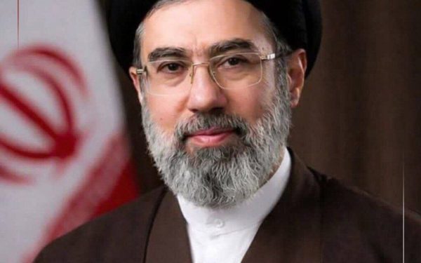 Relațiile secretoase dintre Iran și Rusia ies la iveală: Noul lider suprem iranian, operat discret la Moscova Tensiunile din Orientul Mijlociu capătă o nouă turnură, odată cu descoperirea unei legături mai profunde între Iran și Rusia decât se amintește în mod public