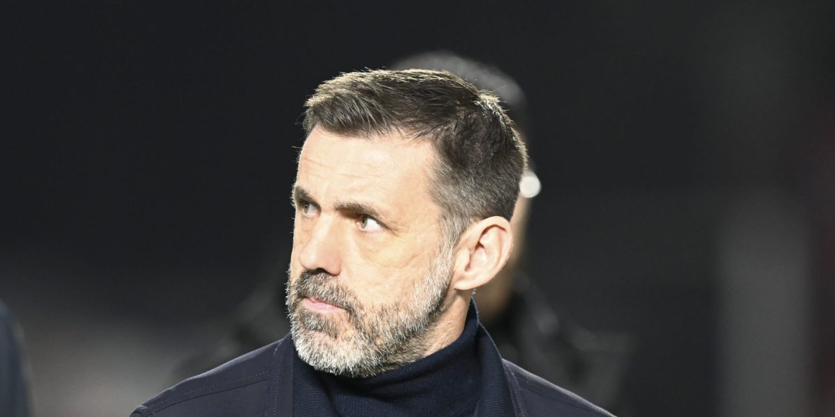 Dinamo a încheiat sezonul regulat cu o nouă dezamăgire, după ce a pierdut în deplasare pe terenul CFR Cluj, scor 0-2