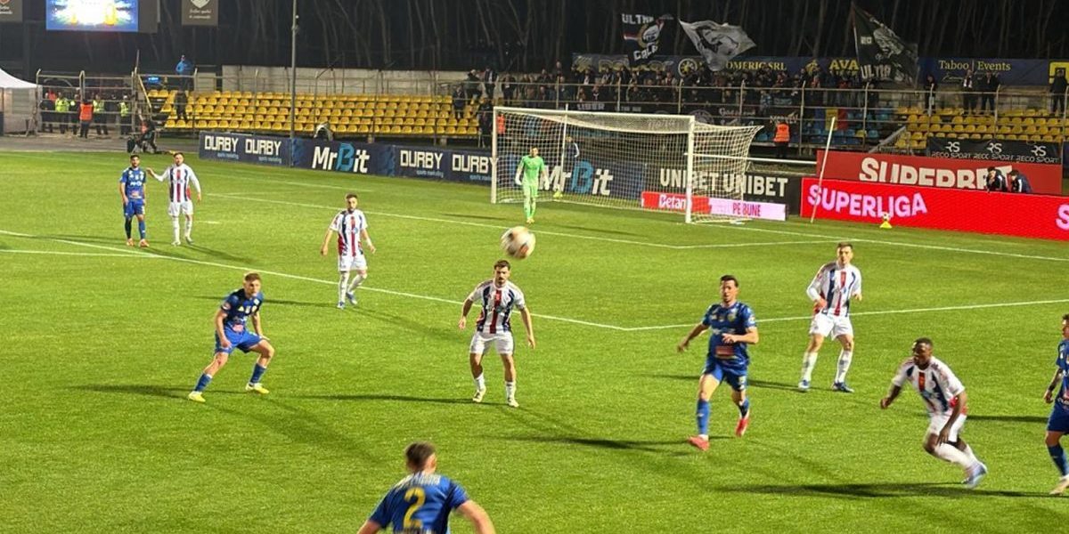 Derbiul de moment din Superligă, Unirea Slobozia versus Oțelul Galați, s-a desfășurat sub semnul tensiunii și al schimbărilor de ultimă oră