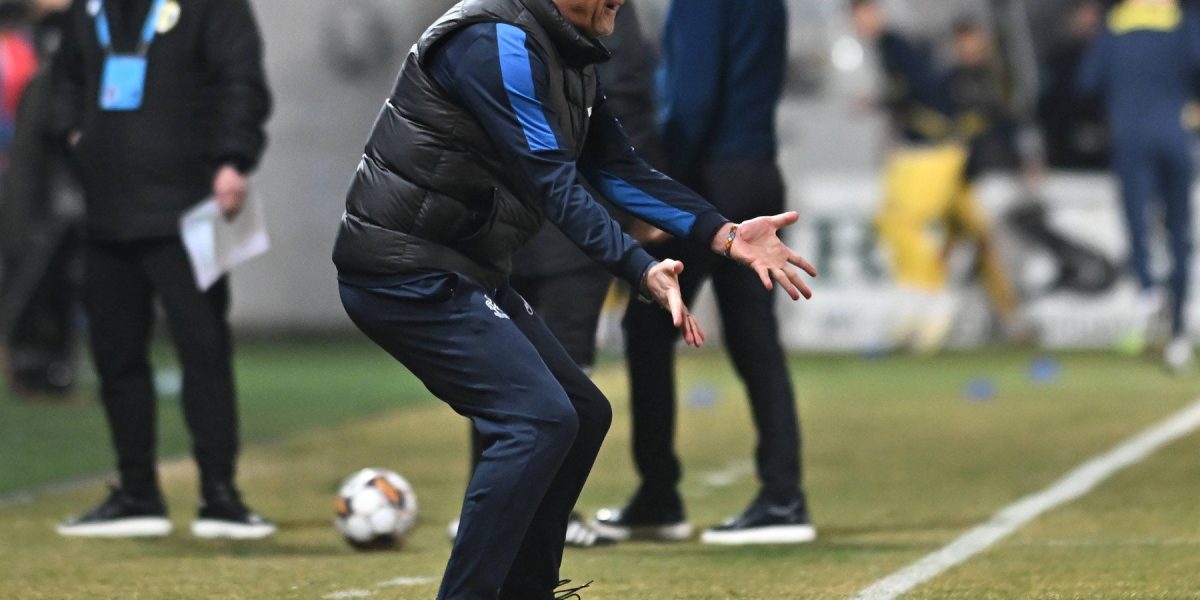 Leo Grozavu a fost demis de la FC Botoșani