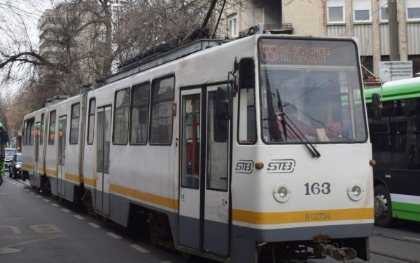 Linia de tramvai 55 suspendată de sâmbătă; înlocuită cu naveta 655 și traseu modificat pentru 97