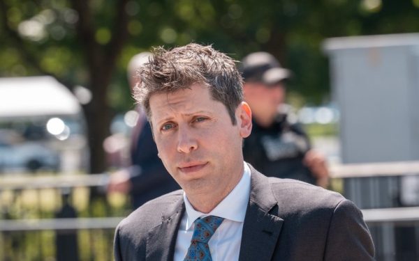 CEO-ul OpenAI, Sam Altman, a recunoscut recent că declarațiile sale inițiale referitoare la parteneriatul cu Pentagonul au fost premature