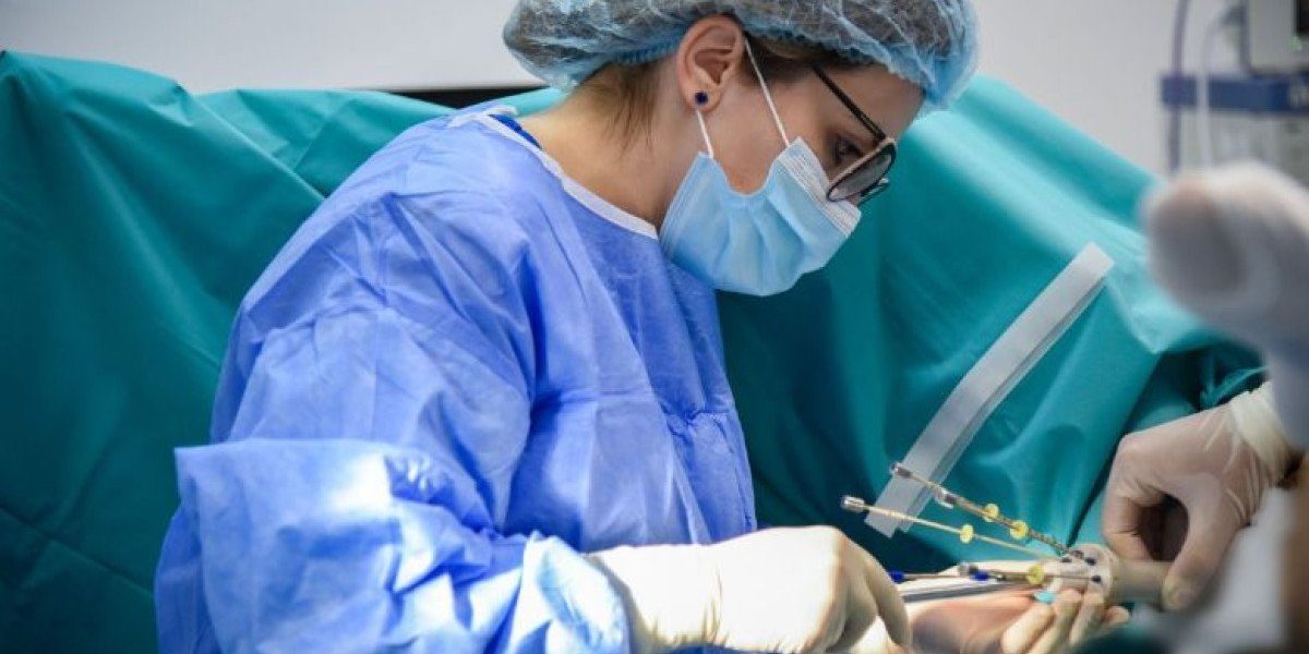 O tânără de doar 32 de ani, aparent sănătoasă și plină de viață, a trecut, fără avertisment, printr-un coșmar medical care schimbă percepția asupra bolilor care pot apărea oricând, indiferent de vârstă