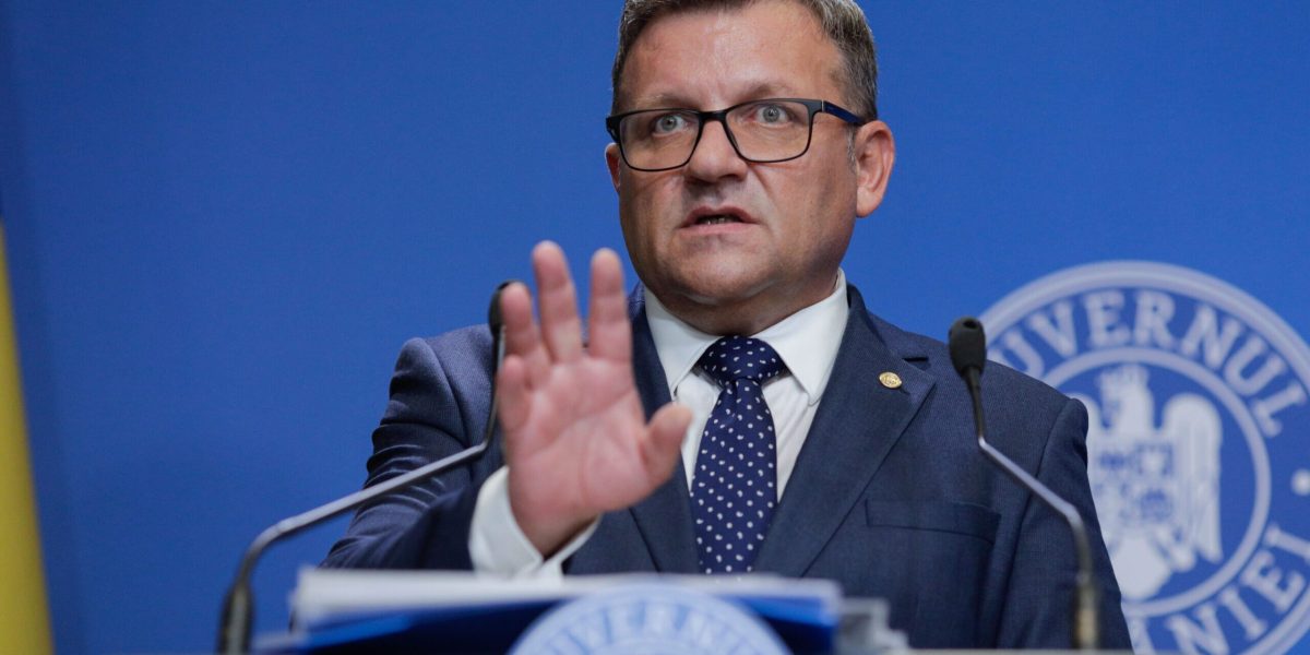 PSD rămâne ferm: reducerea pachetului social nu e o opțiune Reactie dură din partea social-democraților la insistențele guvernului de a contura un nou pachet social, pe fondul controversatului plan de ajustare fiscală și a nemulțumirilor generate de măsurile economice adoptate recent